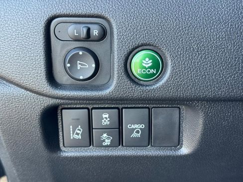 Certified 2025 Honda Ridgeline RTL image 23