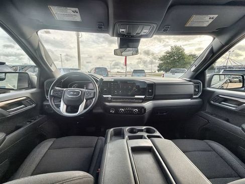 Used 2024 GMC Sierra 1500 Elevation AWD/4WD image 19