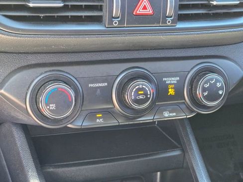 Used 2023 Kia Forte LXS FWD image 30