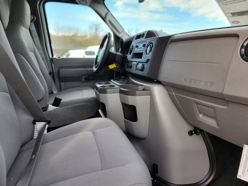 New 2026 Ford E-450 and Econoline 450 Super Duty w/ Power Equipment Group image 10