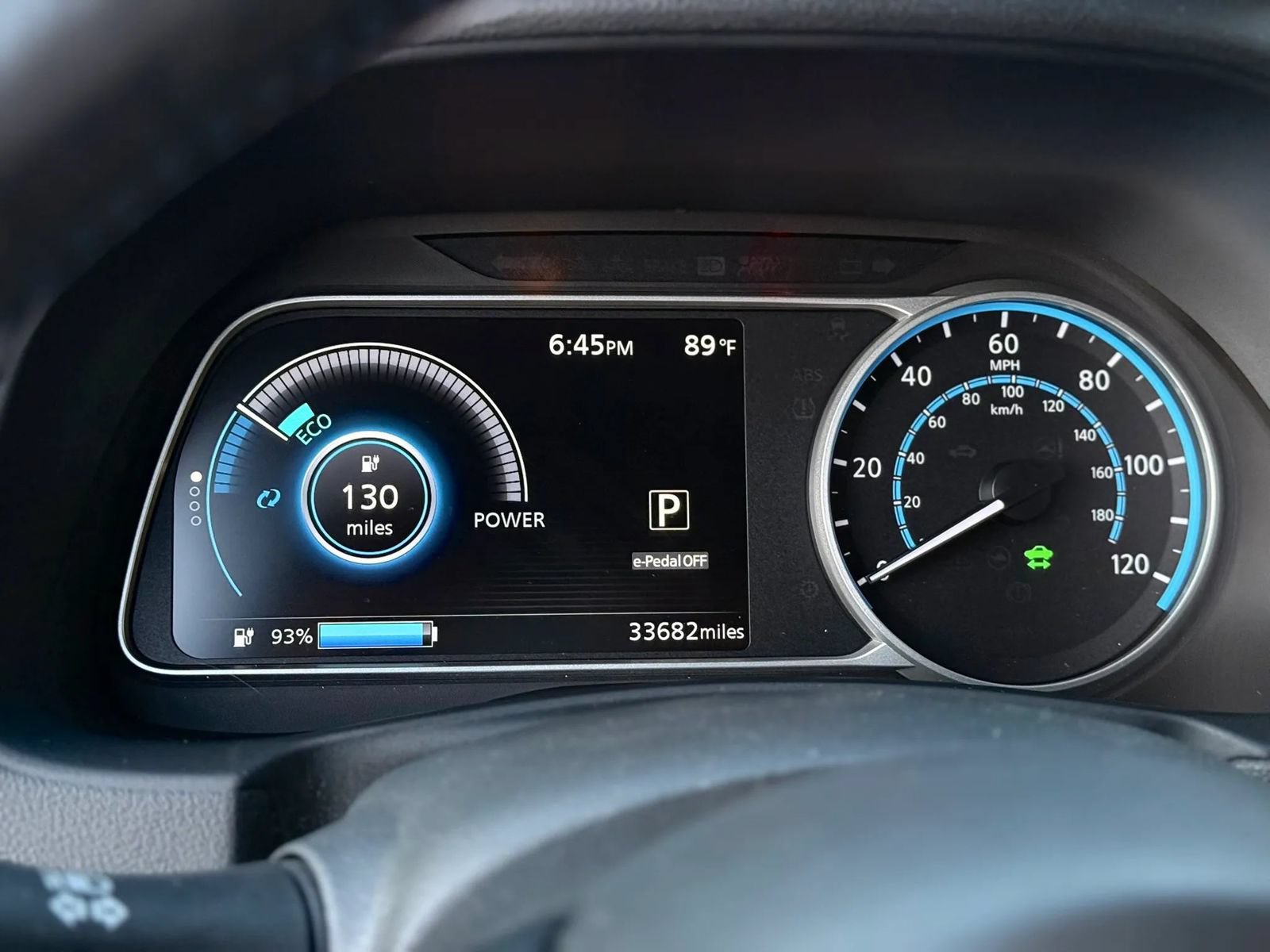 Used 2021 Nissan Leaf SV FWD image 18