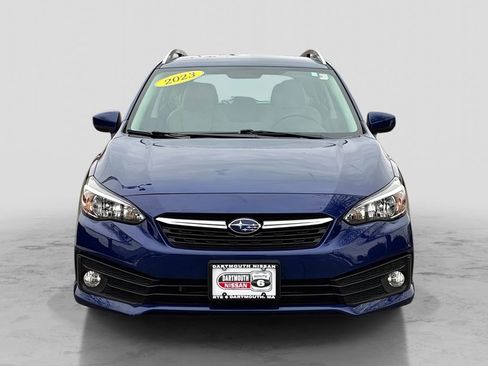 Used 2023 Subaru Impreza Premium image 2
