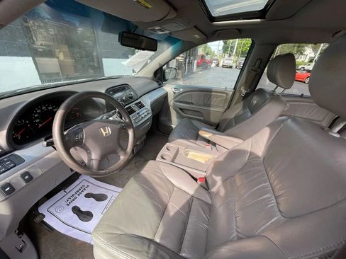 Used 2010 Honda Odyssey EX-L image 11