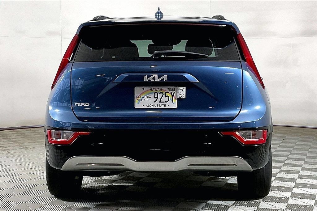 Used 2023 Kia Niro Wind FWD image 3