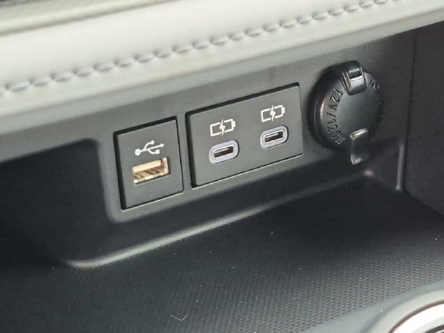 Certified 2026 Toyota Highlander XLE AWD/4WD image 23