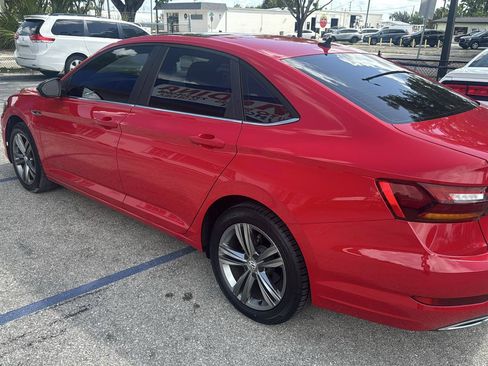 Used 2019 Volkswagen Jetta R-Line FWD image 5