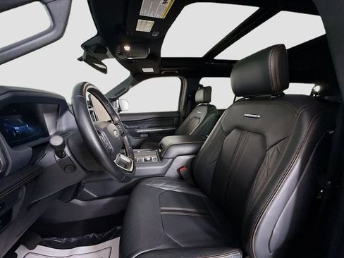 Certified 2024 Ford Expedition Max Platinum image 22