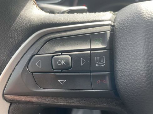 Used 2023 Jeep Grand Cherokee L Limited image 31