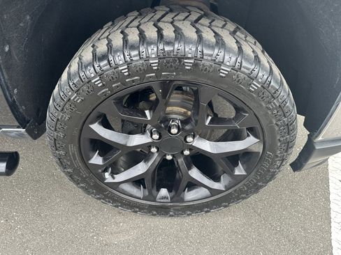 Used 2019 Chevrolet Silverado 1500 LT image 31