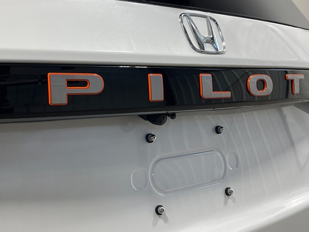 New 2026 Honda Pilot TrailSport image 7