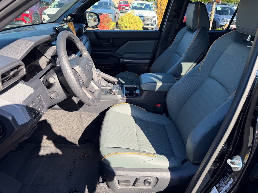 Used 2026 Toyota 4Runner Trailhunter AWD/4WD image 13