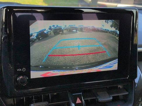 Used 2024 Toyota Corolla LE FWD image 18