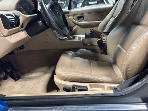 Used 2001 BMW Z3 3.0i image 12