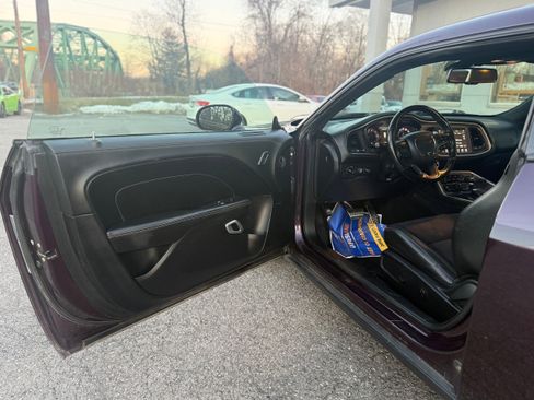 Certified 2021 Dodge Challenger GT w/ Plus Package image 12