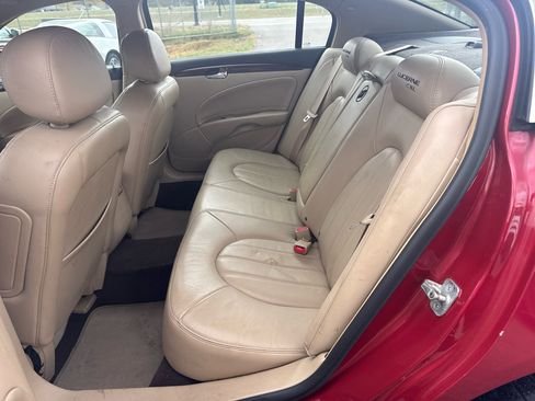 Used 2007 Buick Lucerne CXL image 12