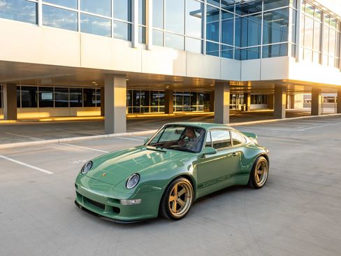 Used 1995 Porsche 911 Coupe image 23