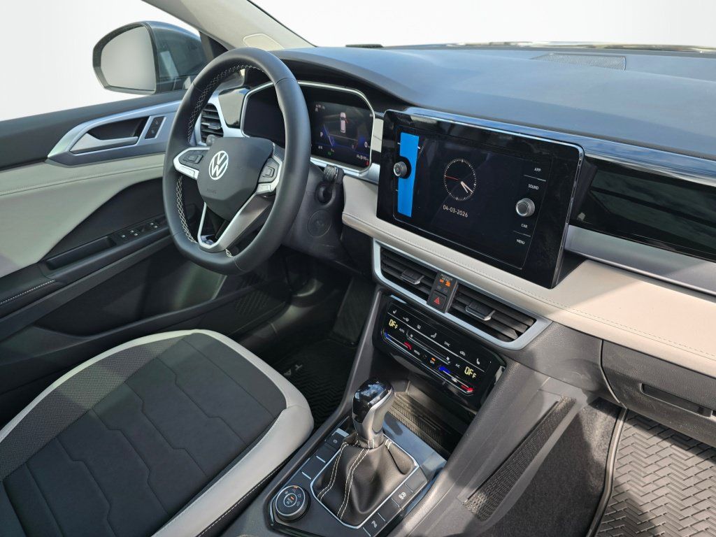 New 2026 Volkswagen Taos SE AWD/4WD image 41