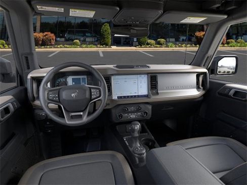 New 2025 Ford Bronco Big Bend image 9
