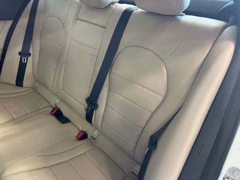 Used 2019 Mercedes-Benz C 300 4MATIC Sedan image 26
