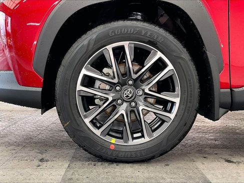 New 2026 Toyota Corolla Cross XLE image 14