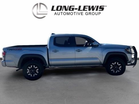 Used 2023 Toyota Tacoma TRD Off-Road w/ TRD Premium Off Road Package image 6