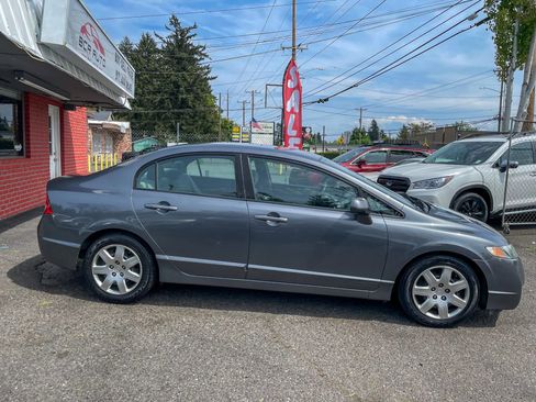 Used 2010 Honda Civic LX image 7