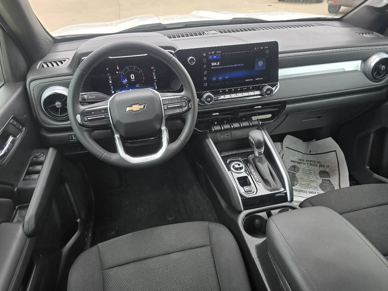 Used 2023 Chevrolet Colorado LT w/ LT Convenience Package II AWD/4WD image 14