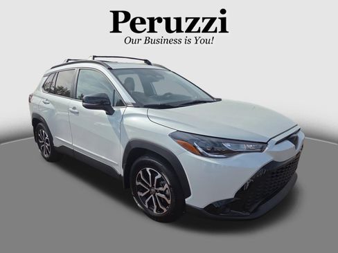 Used 2025 Toyota Corolla Cross AWD Hybrid w/ Moonroof Package image 1