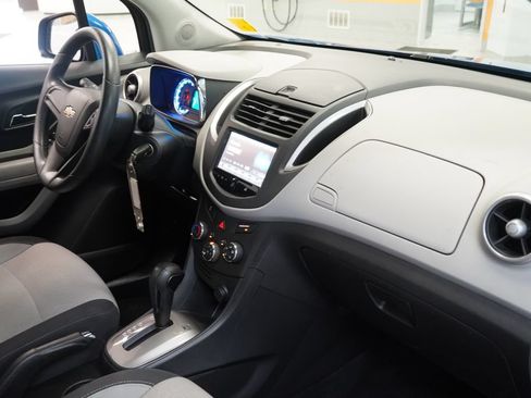 Used 2016 Chevrolet Trax LS FWD image 27