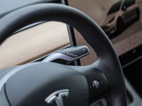 Used 2022 Tesla Model Y Performance AWD/4WD image 20
