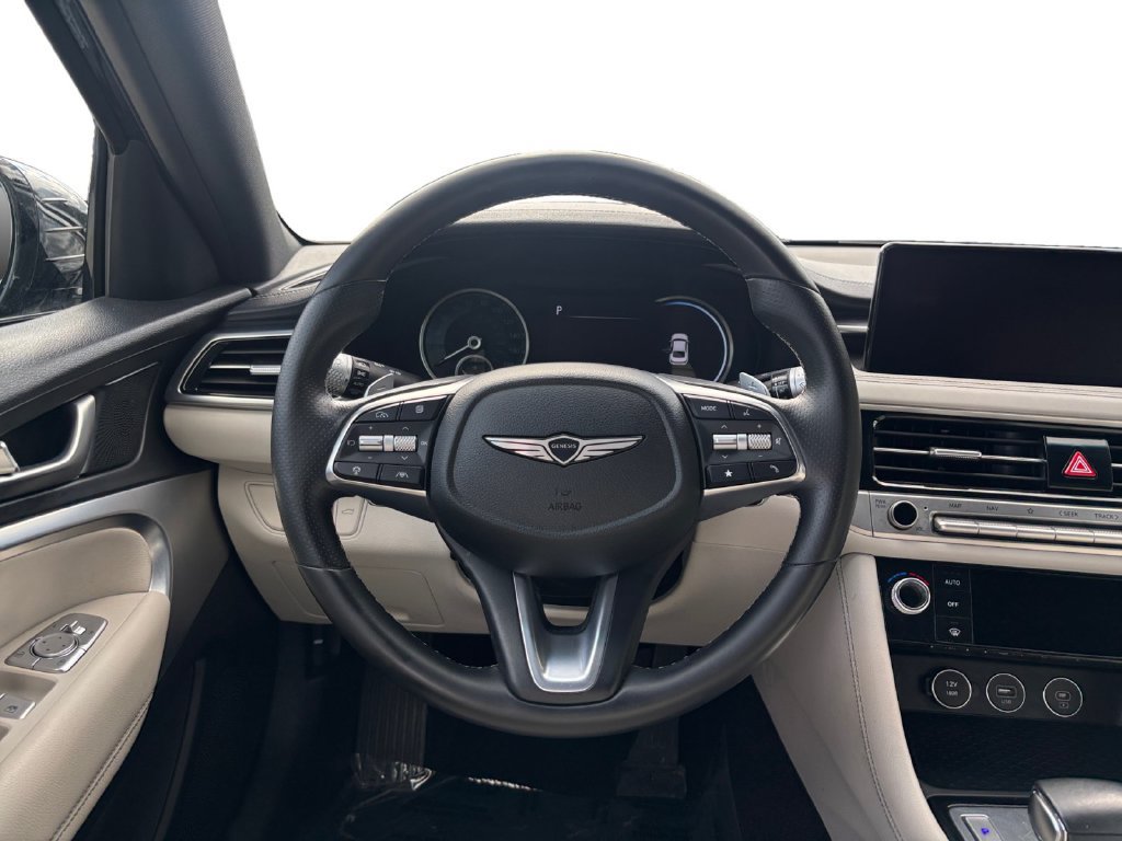 Used 2024 Genesis G70 2.5T RWD image 12