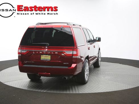 Used 2016 Lincoln Navigator Reserve AWD/4WD image 42