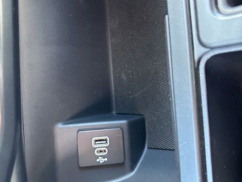 Used 2025 Ford F150 Lightning Flash AWD/4WD image 20
