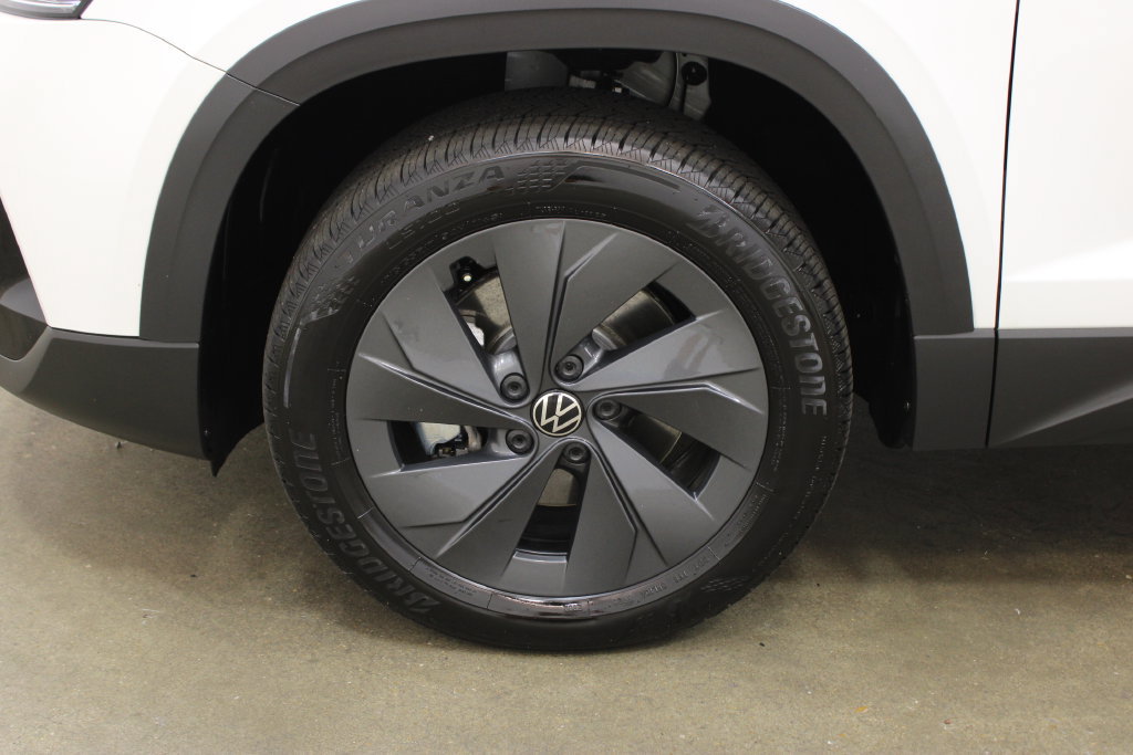 Certified 2026 Volkswagen Taos S FWD image 26