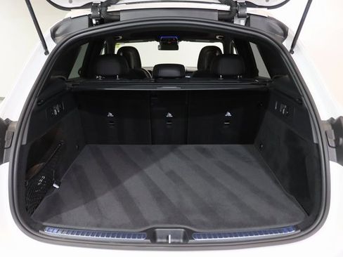 Certified 2025 Mercedes-Benz GLC 300 4MATIC image 27