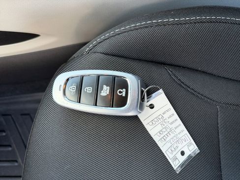 Used 2022 Hyundai Tucson SEL w/ Cargo Package AWD/4WD image 32