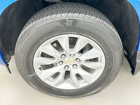 Used 2024 Chevrolet Silverado 1500 Custom image 30