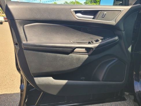 Certified 2023 Ford Edge SEL w/ Convenience Package image 16