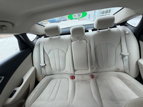 Used 2015 Chrysler 200 Limited w/ Convenience Group FWD image 13