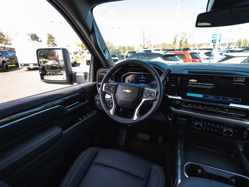 New 2025 Chevrolet Silverado 3500 LT w/ All Star Edition image 29