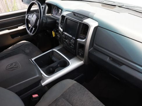 Used 2015 RAM 1500 Big Horn RWD image 24