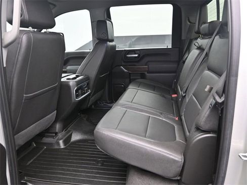 Used 2023 GMC Sierra 2500 SLT w/ SLT Premium Package image 15