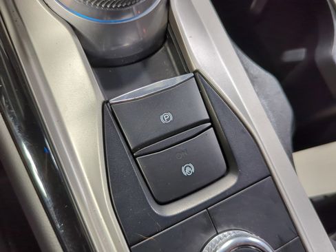 Used 2022 Ford Explorer ST-Line image 26