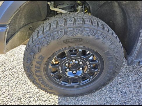 Used 2026 GMC Sierra 1500 AT4X w/ AT4X AEV Edition image 2