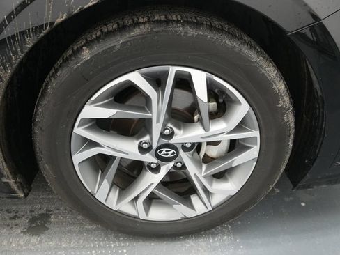 Used 2023 Hyundai Sonata SEL w/ Convenience Package FWD image 11
