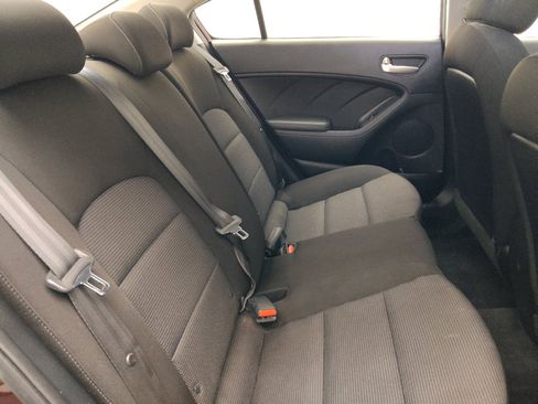 Used 2018 Kia Forte LX FWD image 19