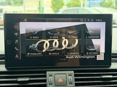 Certified 2024 Audi Q5 Premium AWD/4WD image 31