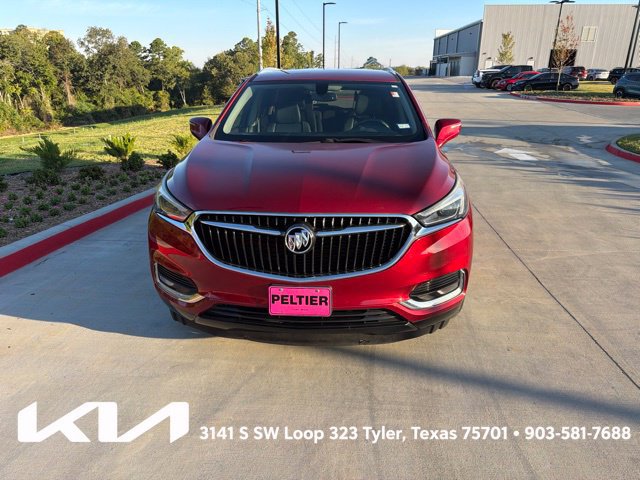 Used 2018 Buick Enclave Essence FWD image 2