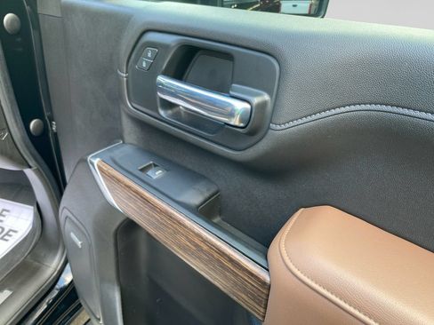 Used 2022 Chevrolet Silverado 3500 High Country AWD/4WD image 13
