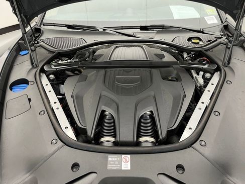 Used 2025 Porsche Panamera 4 image 42